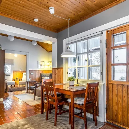 펜션 Peukaloinen By Interhome *