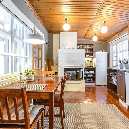 Peukaloinen By Interhome